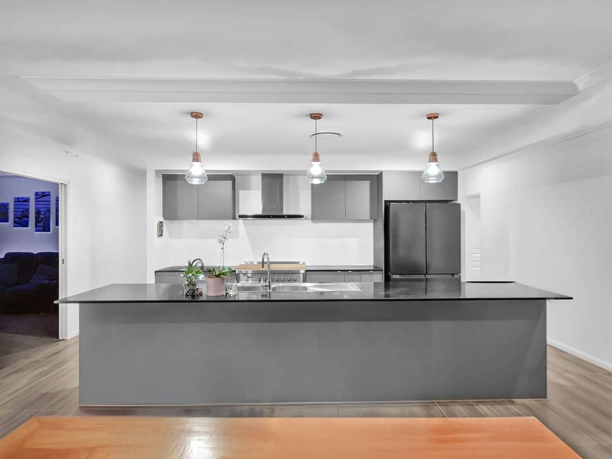 56 Burnett Drive, HOLMVIEW - Thumbnail 3