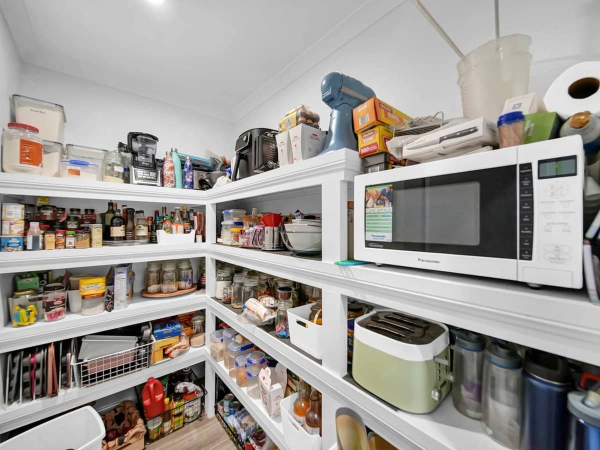 56 Burnett Drive, HOLMVIEW - Thumbnail 7