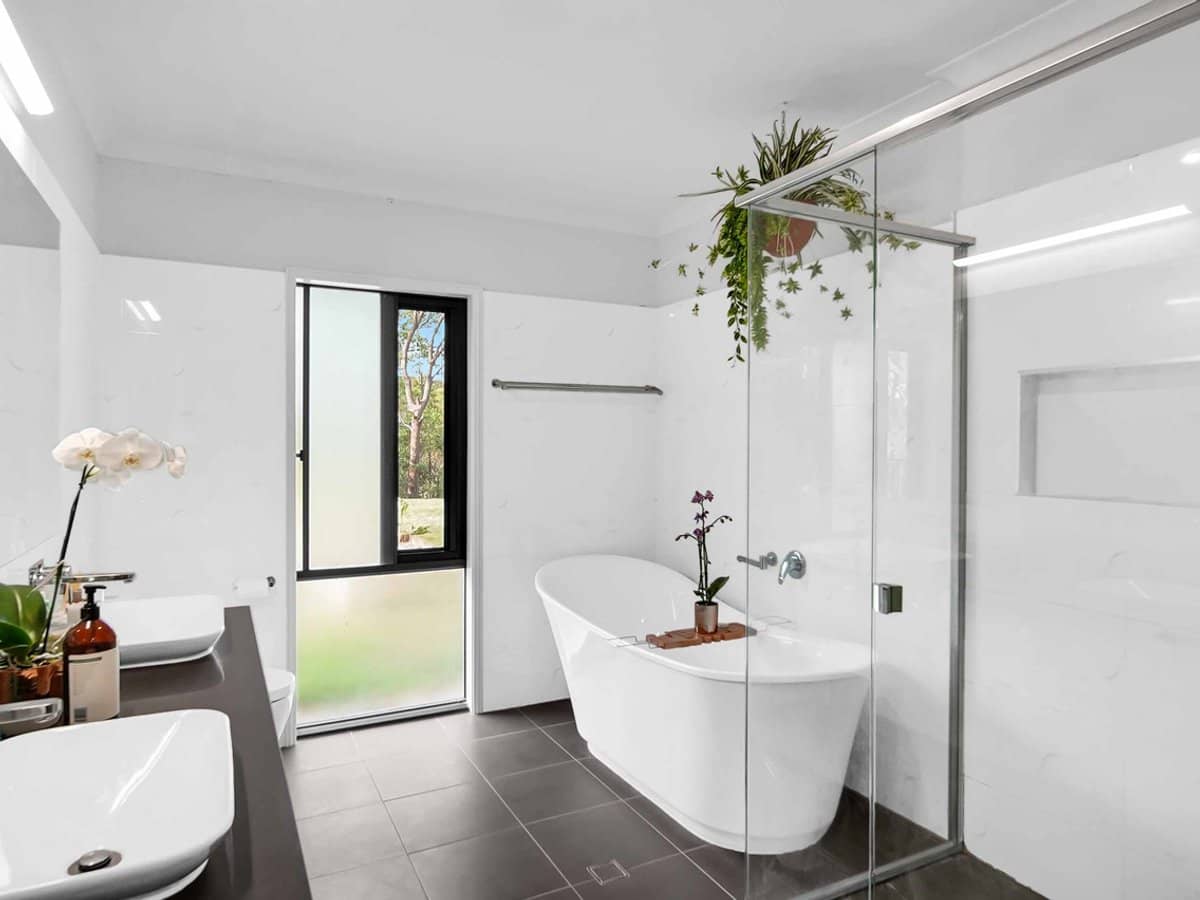 56 Burnett Drive, HOLMVIEW - Thumbnail 16