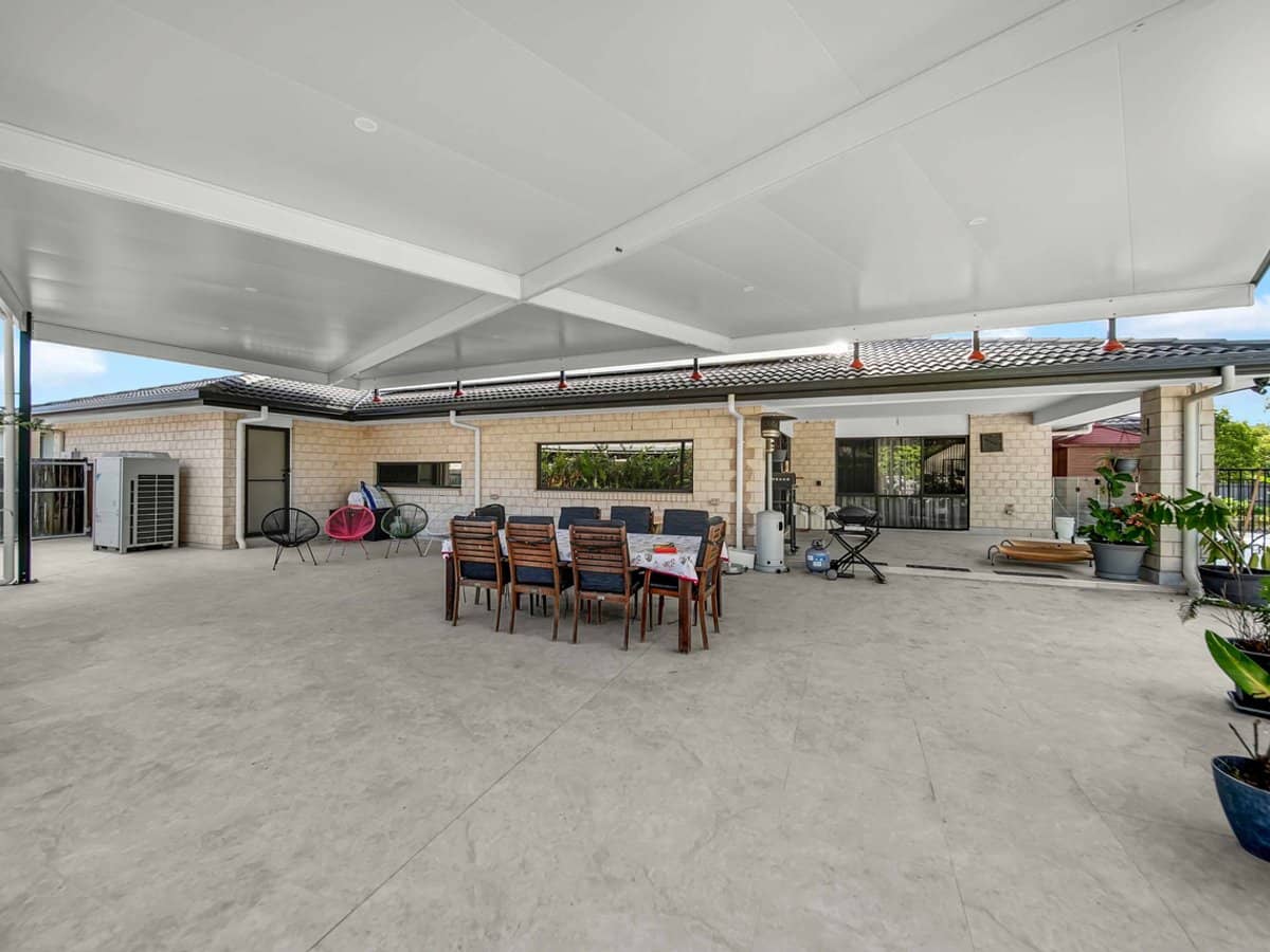 56 Burnett Drive, HOLMVIEW - Thumbnail 23