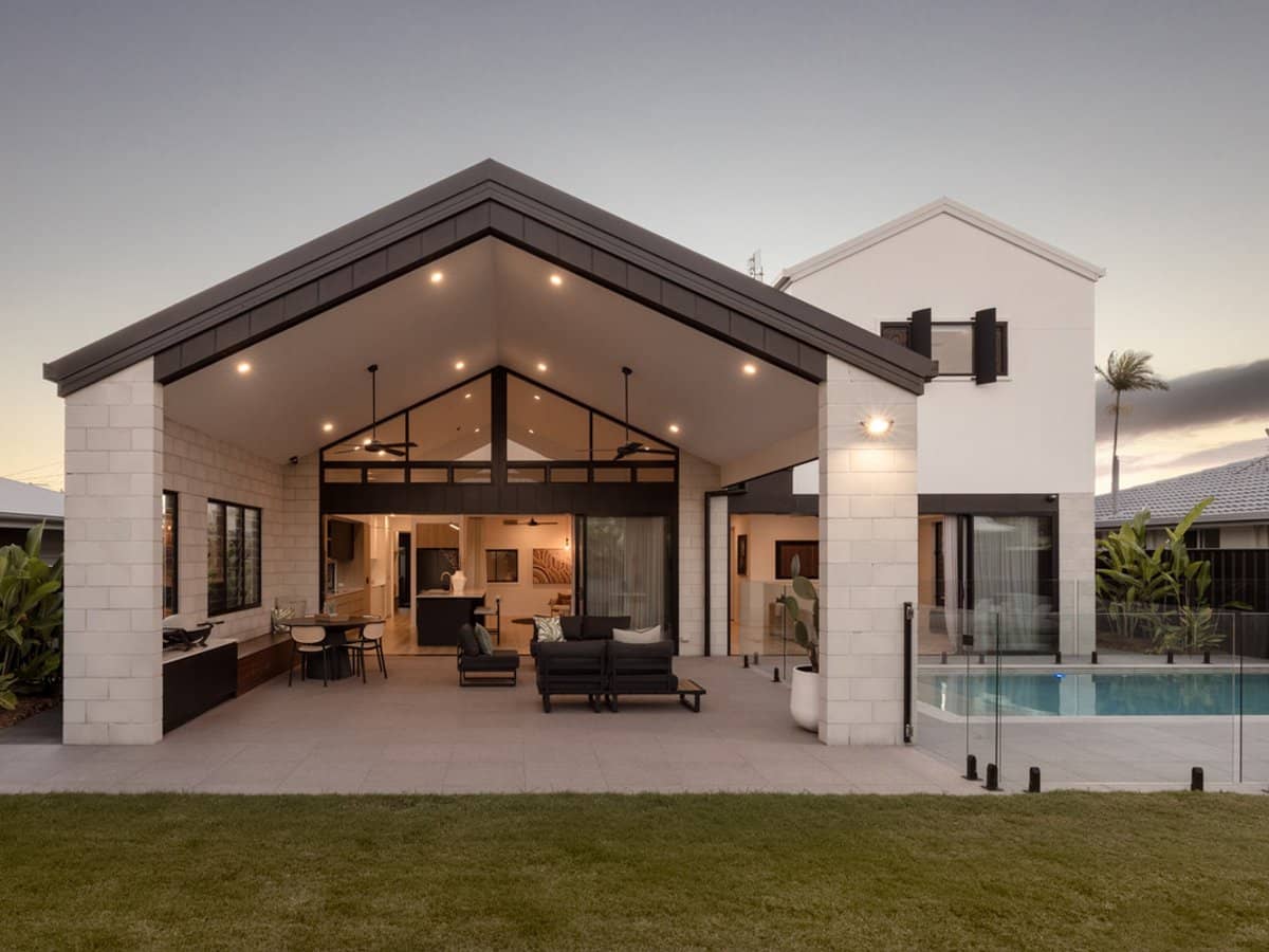 9 Denawen Street, Palm Beach - Thumbnail 1