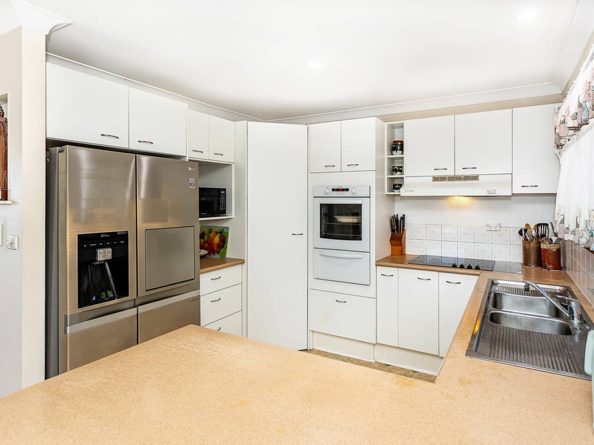 7 Shiralee Street, ASHMORE - Thumbnail 12