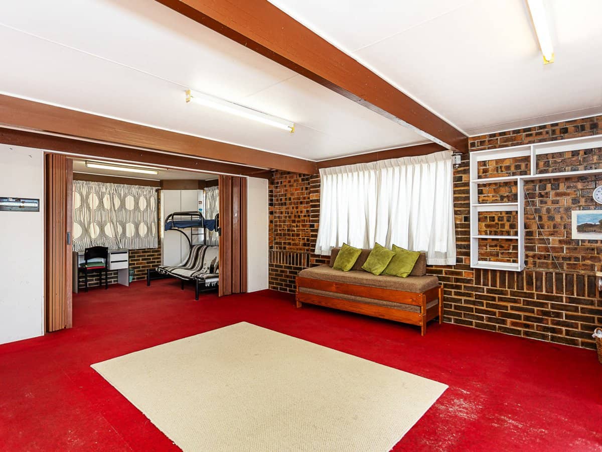 7 Shiralee Street, ASHMORE - Thumbnail 17