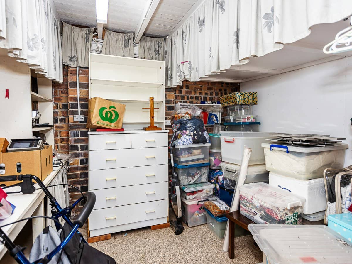 7 Shiralee Street, ASHMORE - Thumbnail 19