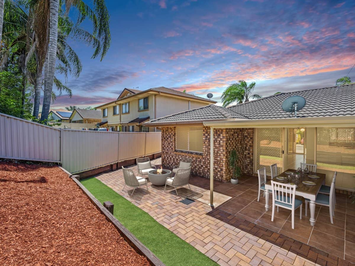 31 Usher Avenue, LABRADOR - Thumbnail 1