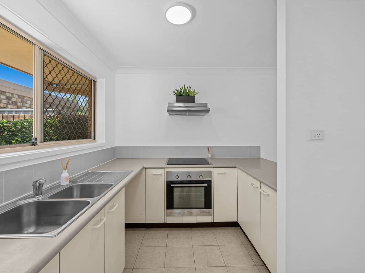 31 Usher Avenue, LABRADOR - Thumbnail 7