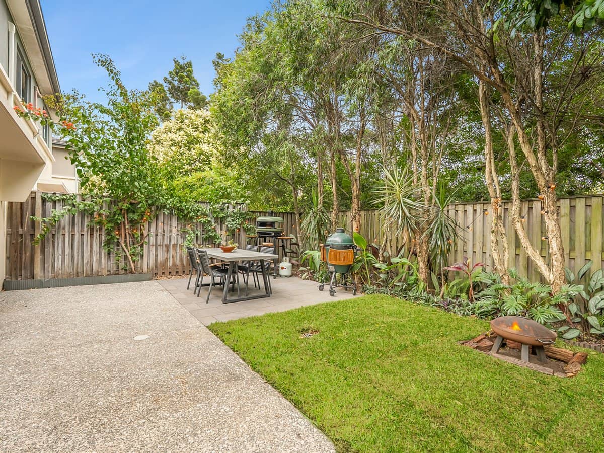 1 Belongil Street, PACIFIC PINES - Thumbnail 14