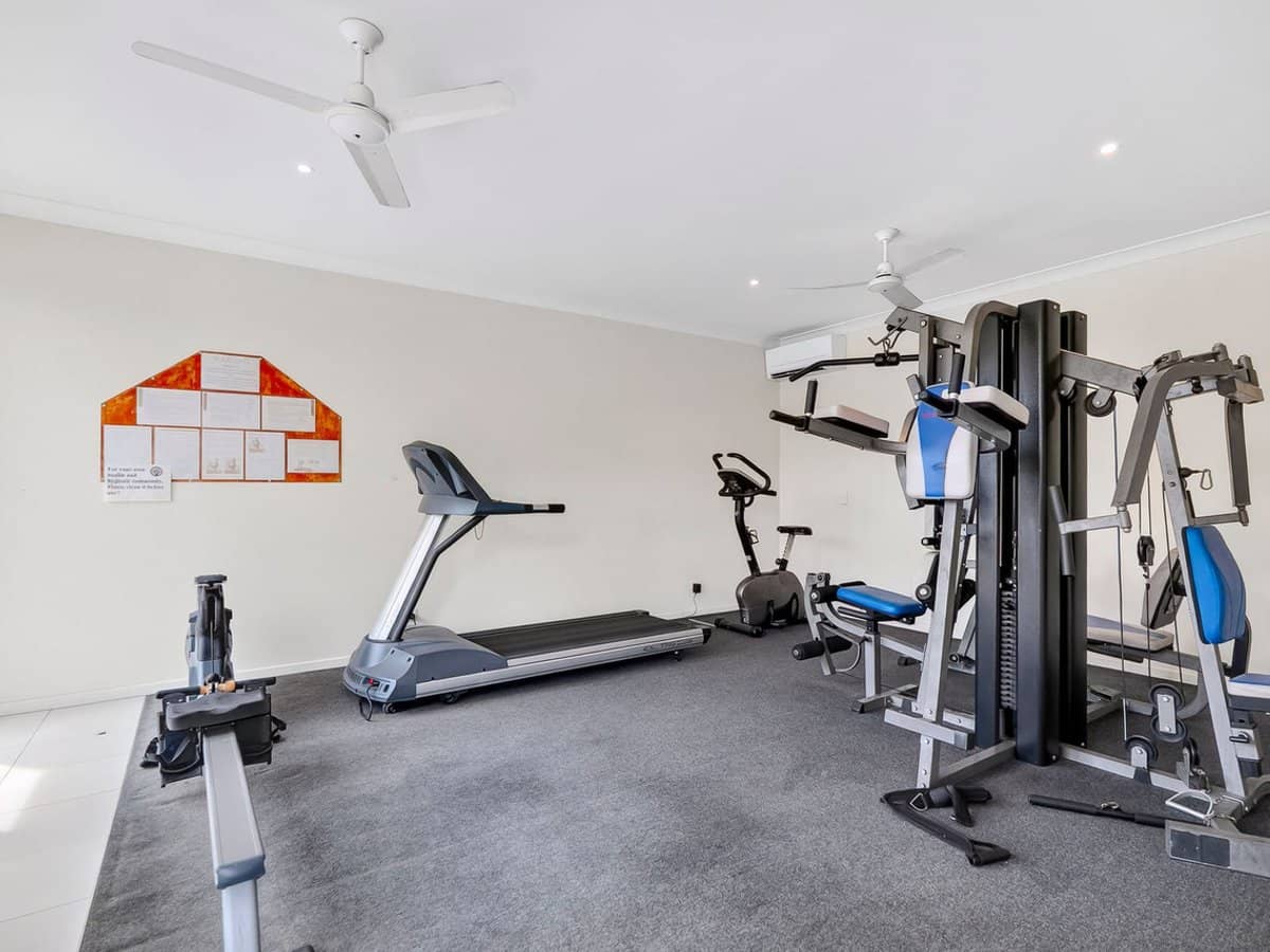 1 Belongil Street, PACIFIC PINES - Thumbnail 19