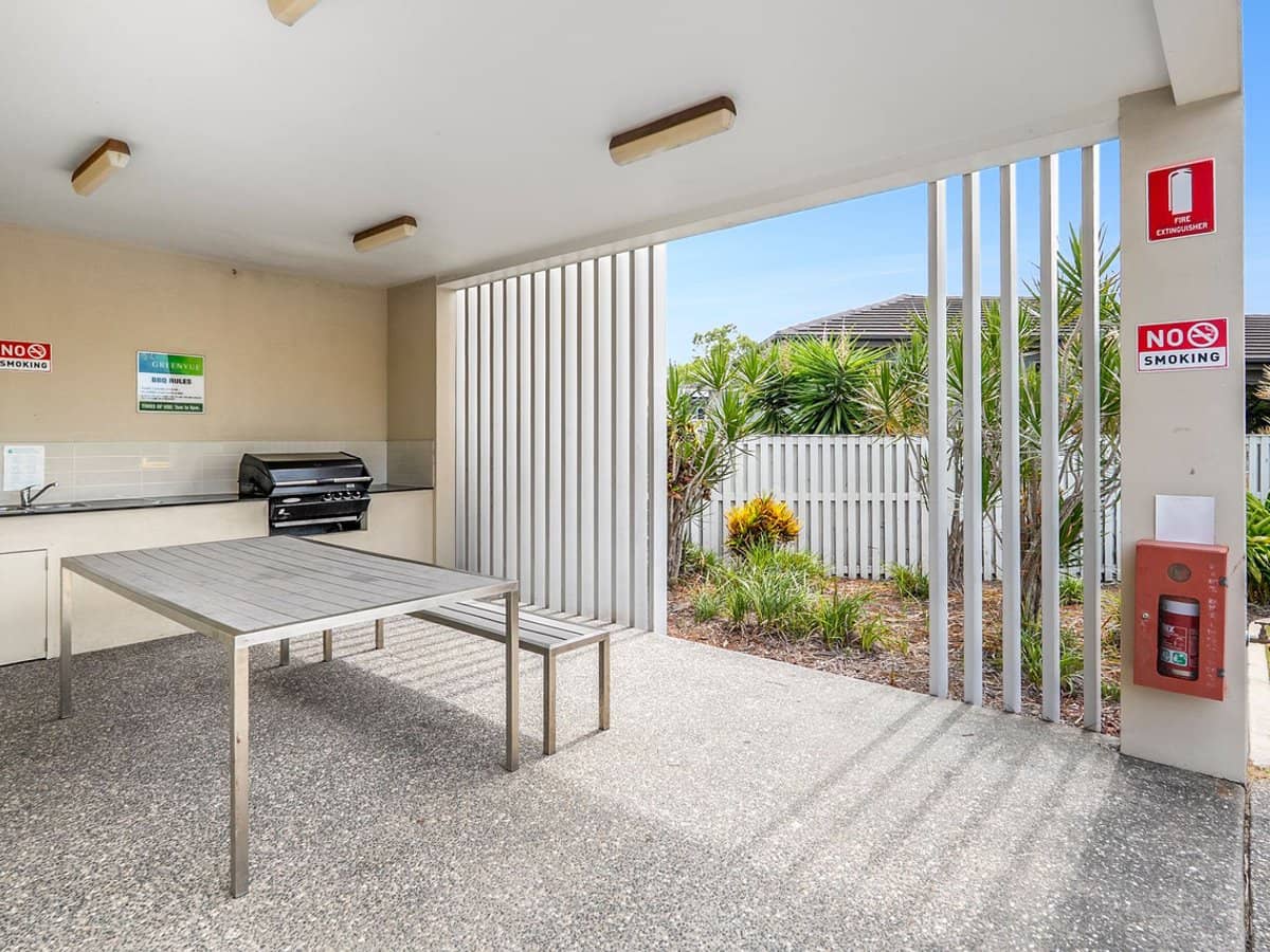 1 Belongil Street, PACIFIC PINES - Thumbnail 20