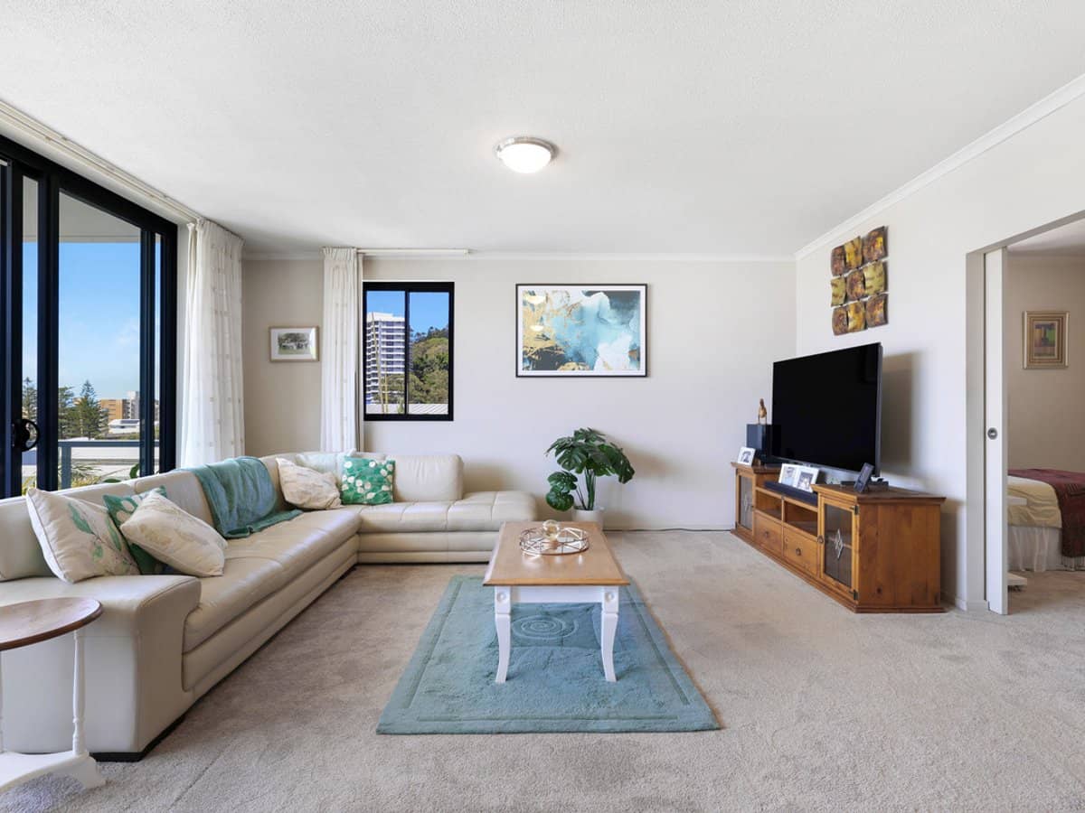 1 Ocean Street, Burleigh Heads - Thumbnail 5