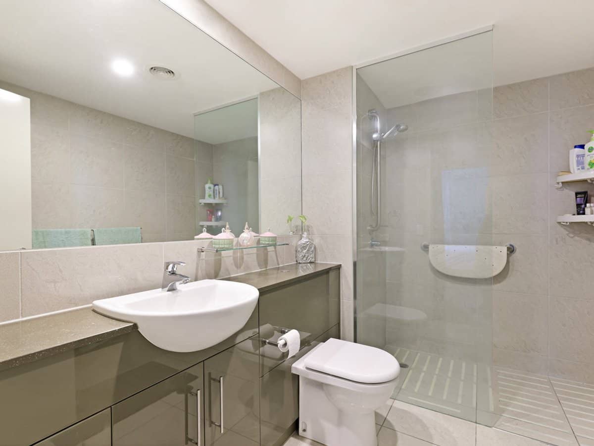 1 Ocean Street, Burleigh Heads - Thumbnail 11