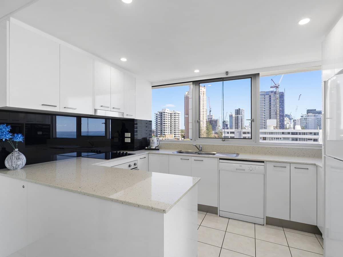 8B/1 Albert Avenue, BROADBEACH - Thumbnail 5