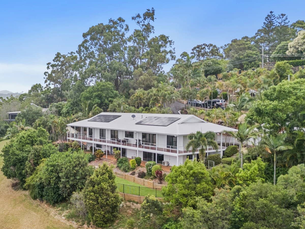 9 Earle Court, TALLAI - Thumbnail 1