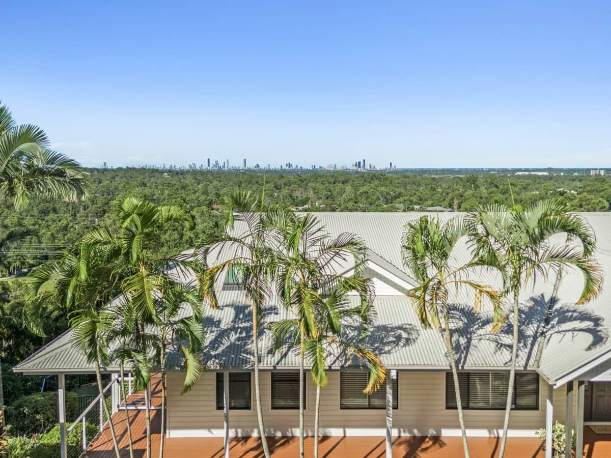 9 Earle Court, TALLAI - Thumbnail 2