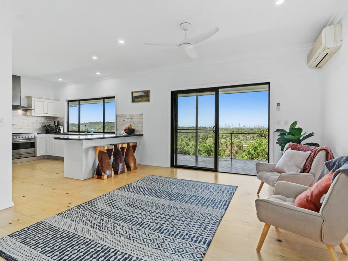 9 Earle Court, TALLAI - Thumbnail 12