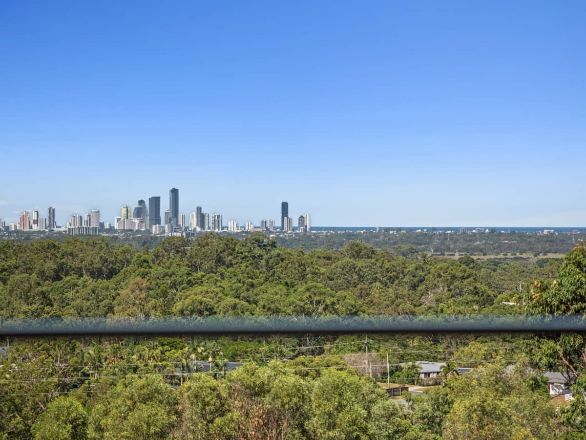 9 Earle Court, TALLAI - Thumbnail 18