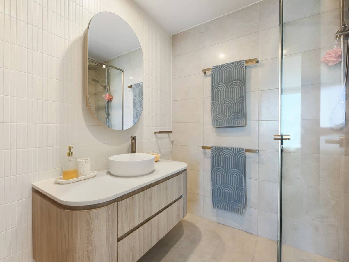 4 First Avenue, Burleigh Heads - Thumbnail 16