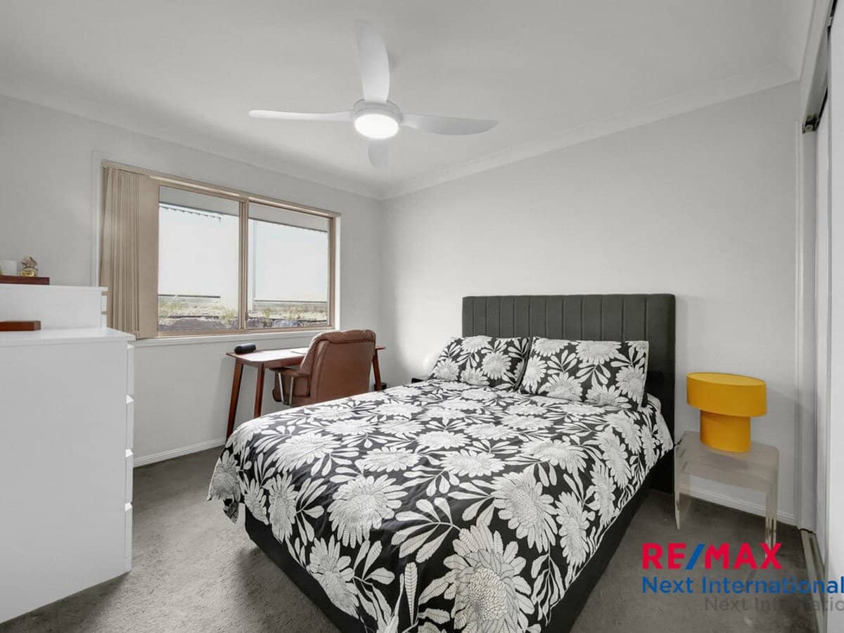 31 Archipelago Street, Pacific Pines - Thumbnail 9