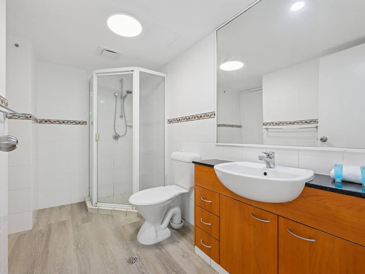 2988 Surfers Paradise Boulevard, Surfers Paradise - Thumbnail 9