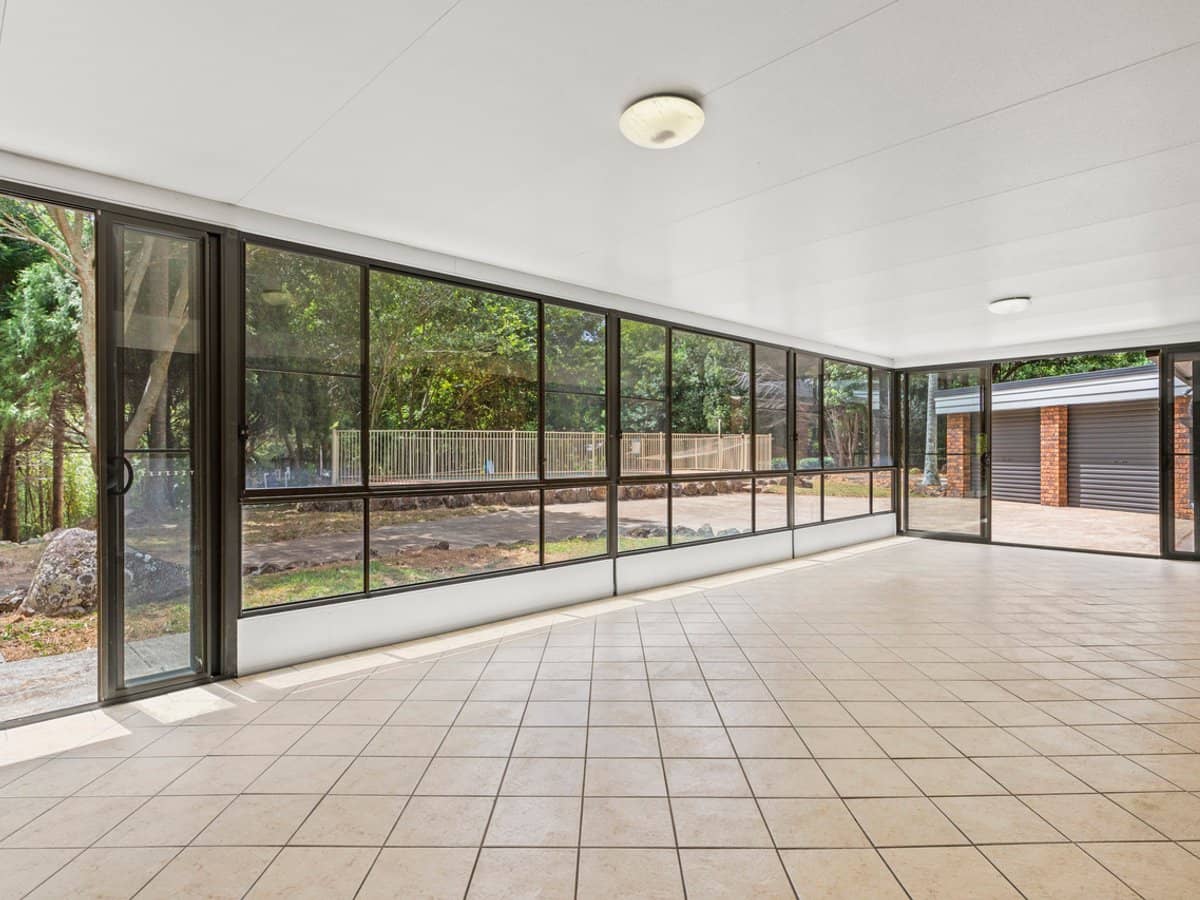 9-11 Manika Court, TAMBORINE MOUNTAIN - Thumbnail 5