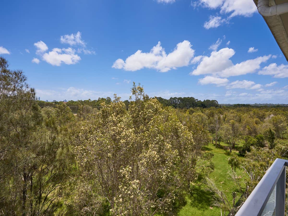 31 Bourton Road, MERRIMAC - Thumbnail 2