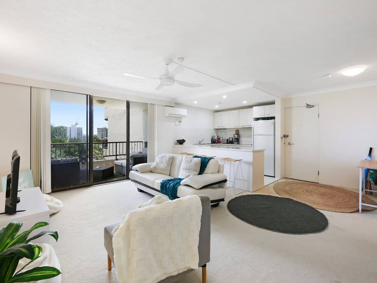 29 Hill Avenue, Burleigh Heads - Thumbnail 6