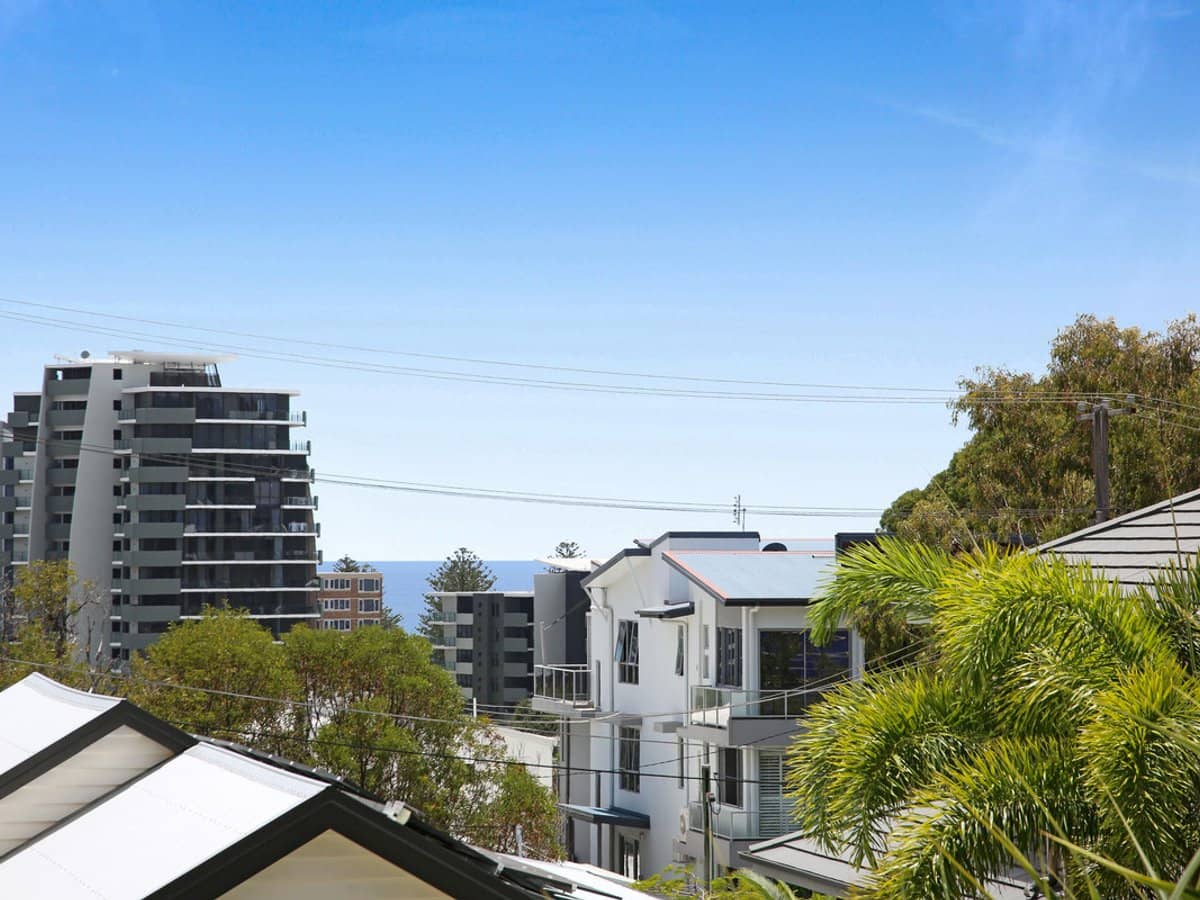 29 Hill Avenue, Burleigh Heads - Thumbnail 11