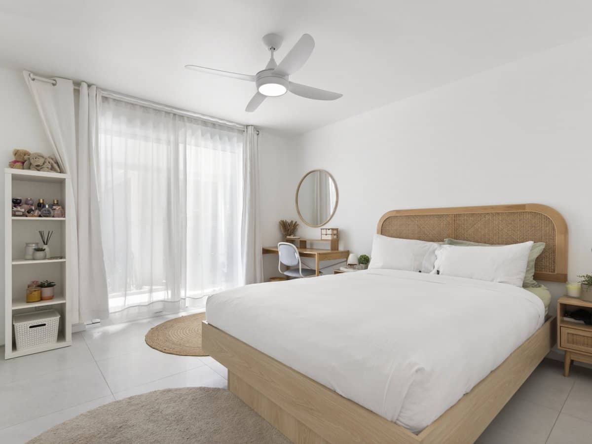 20 Sturt Street, MOLENDINAR - Thumbnail 10