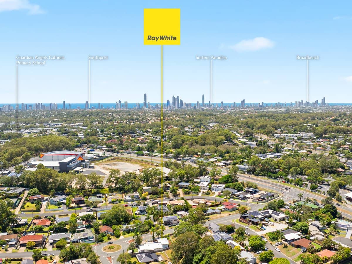 20 Sturt Street, MOLENDINAR - Thumbnail 25