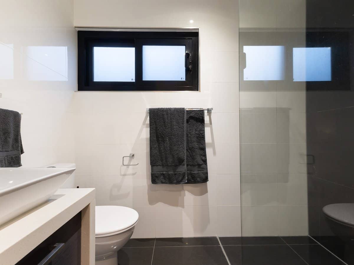 5 Alvarado Court, BROADBEACH WATERS - Thumbnail 13