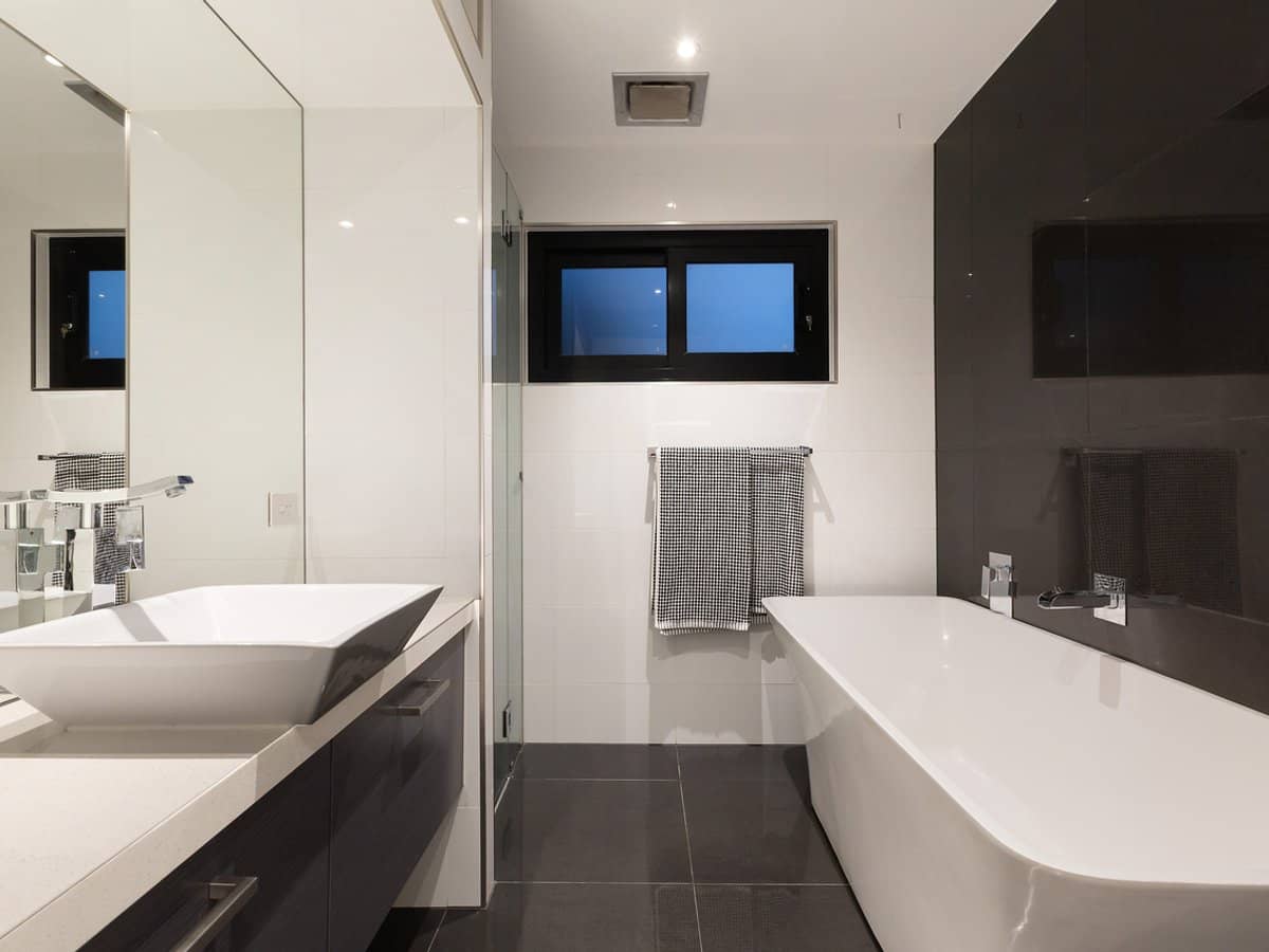 5 Alvarado Court, BROADBEACH WATERS - Thumbnail 15