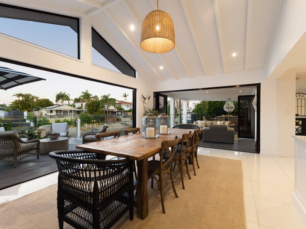 5 Alvarado Court, BROADBEACH WATERS - Thumbnail 17