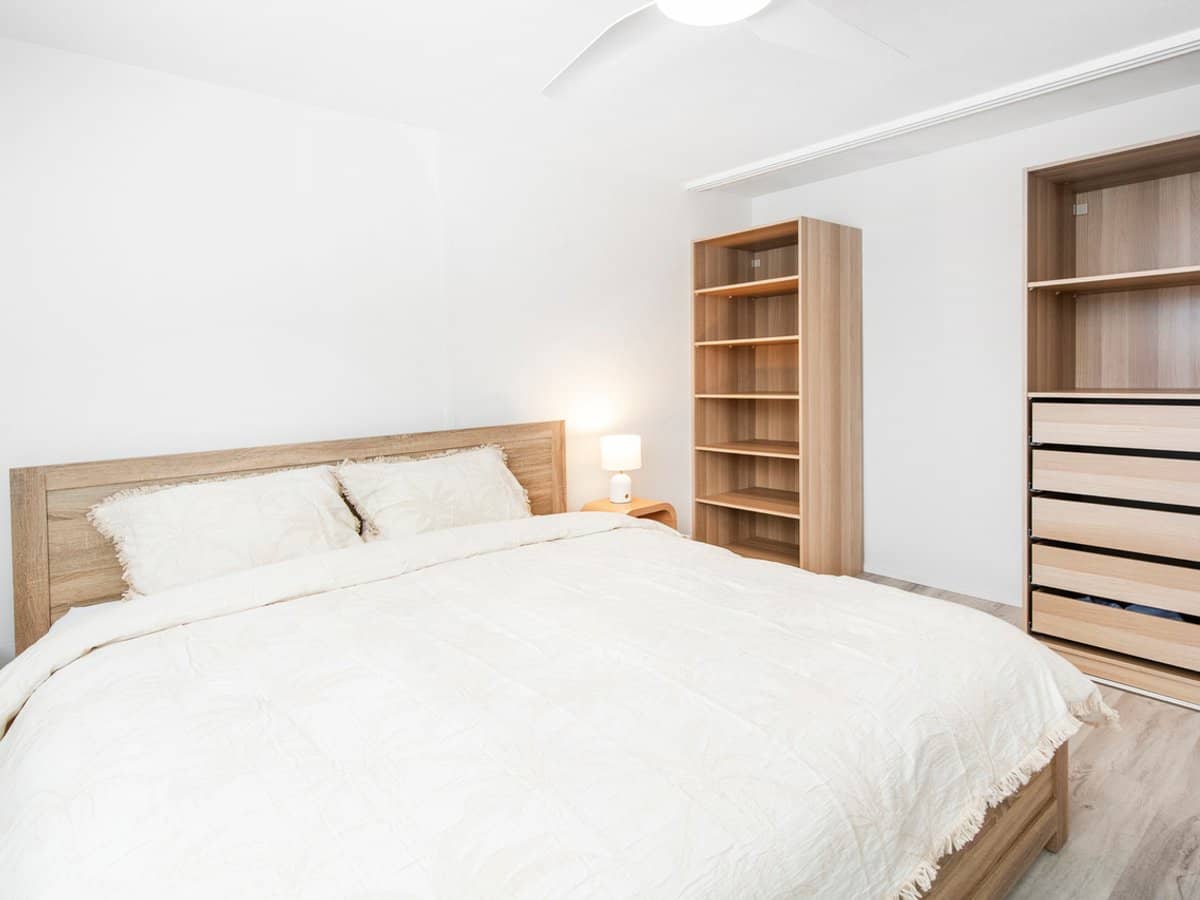 19 Orchid Avenue, SURFERS PARADISE - Thumbnail 6