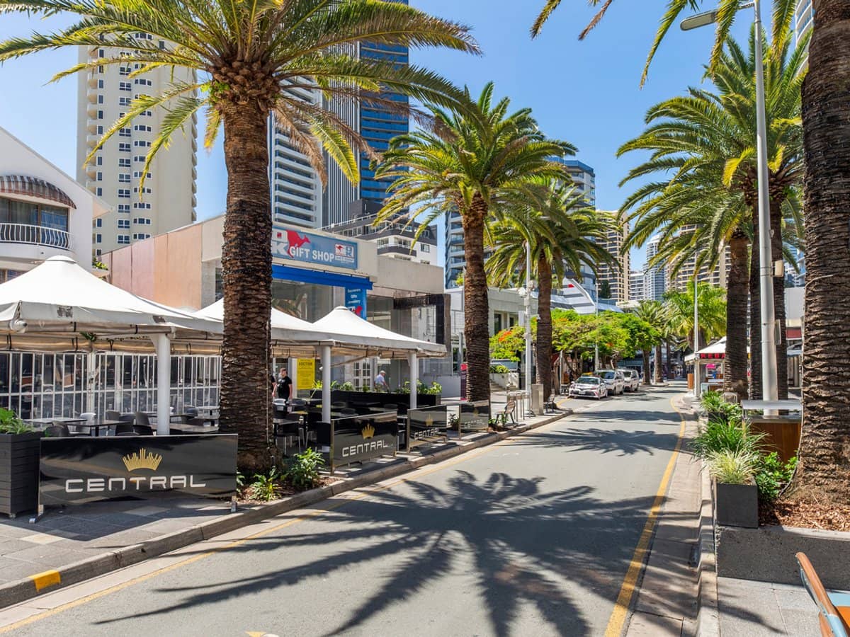 19 Orchid Avenue, SURFERS PARADISE - Thumbnail 15