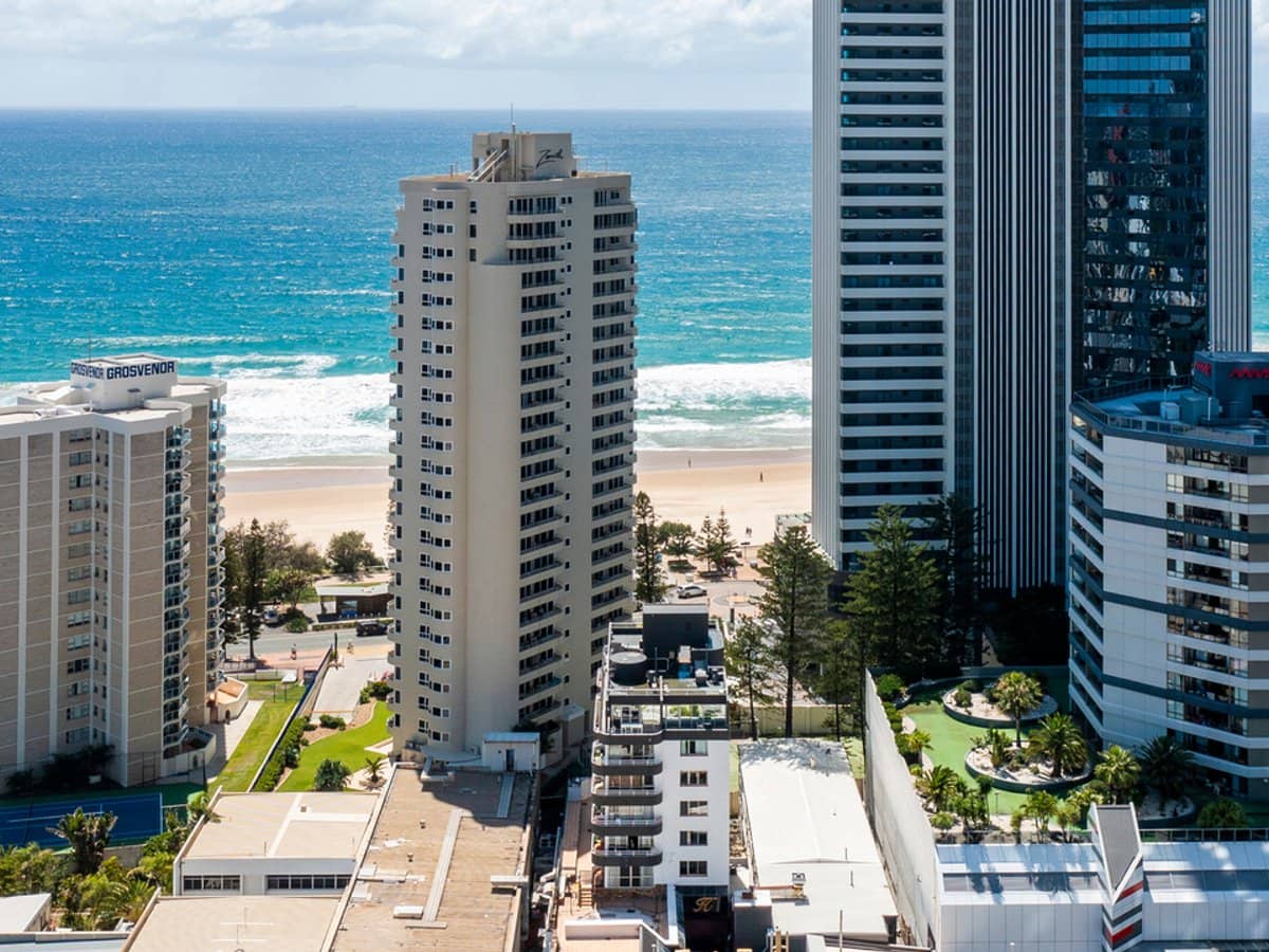 19 Orchid Avenue, SURFERS PARADISE - Thumbnail 16