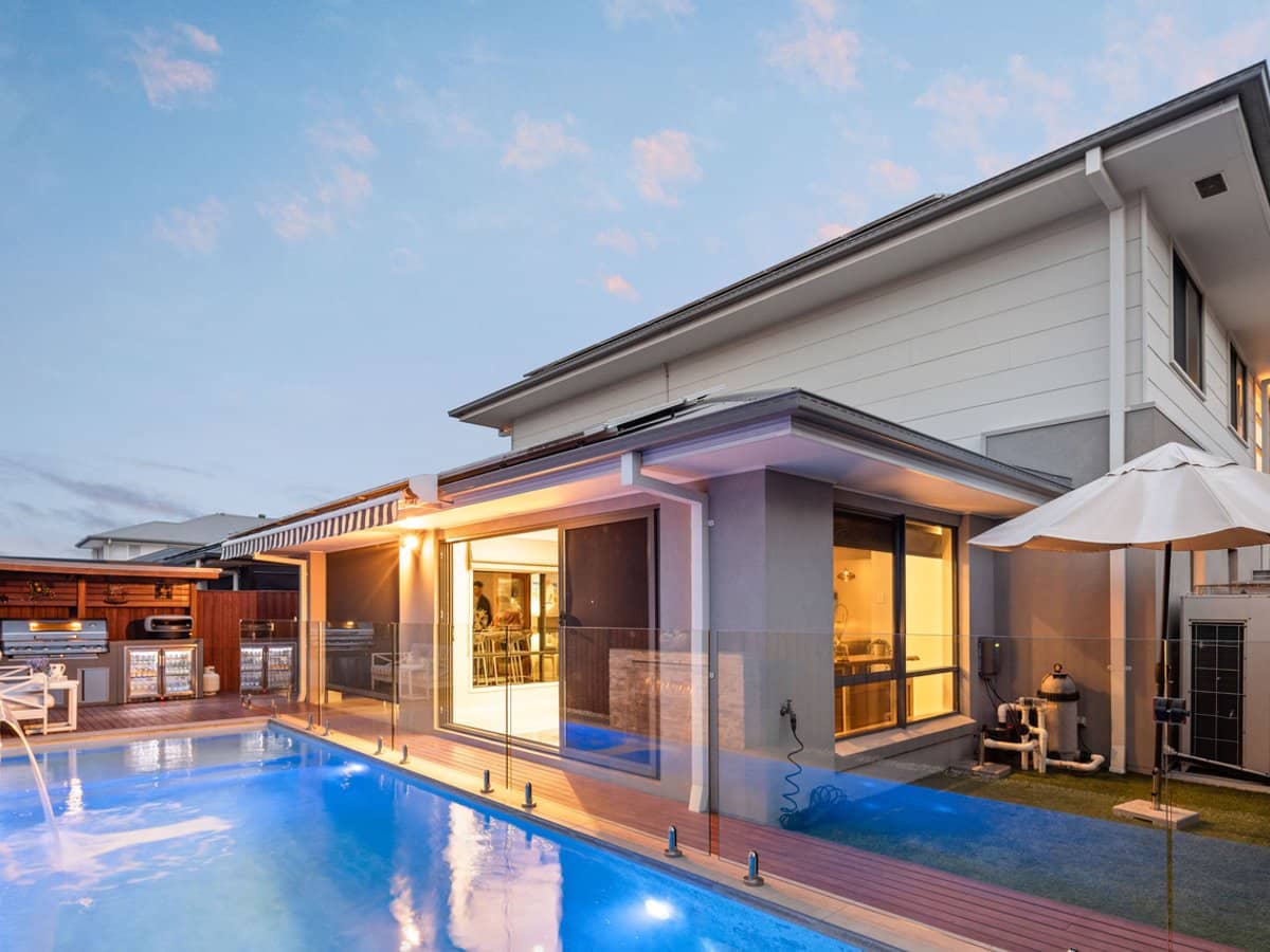 17 Forest Court, Helensvale - Thumbnail 2