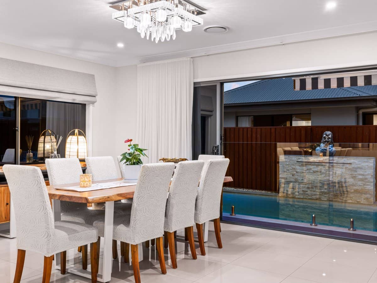 17 Forest Court, Helensvale - Thumbnail 11