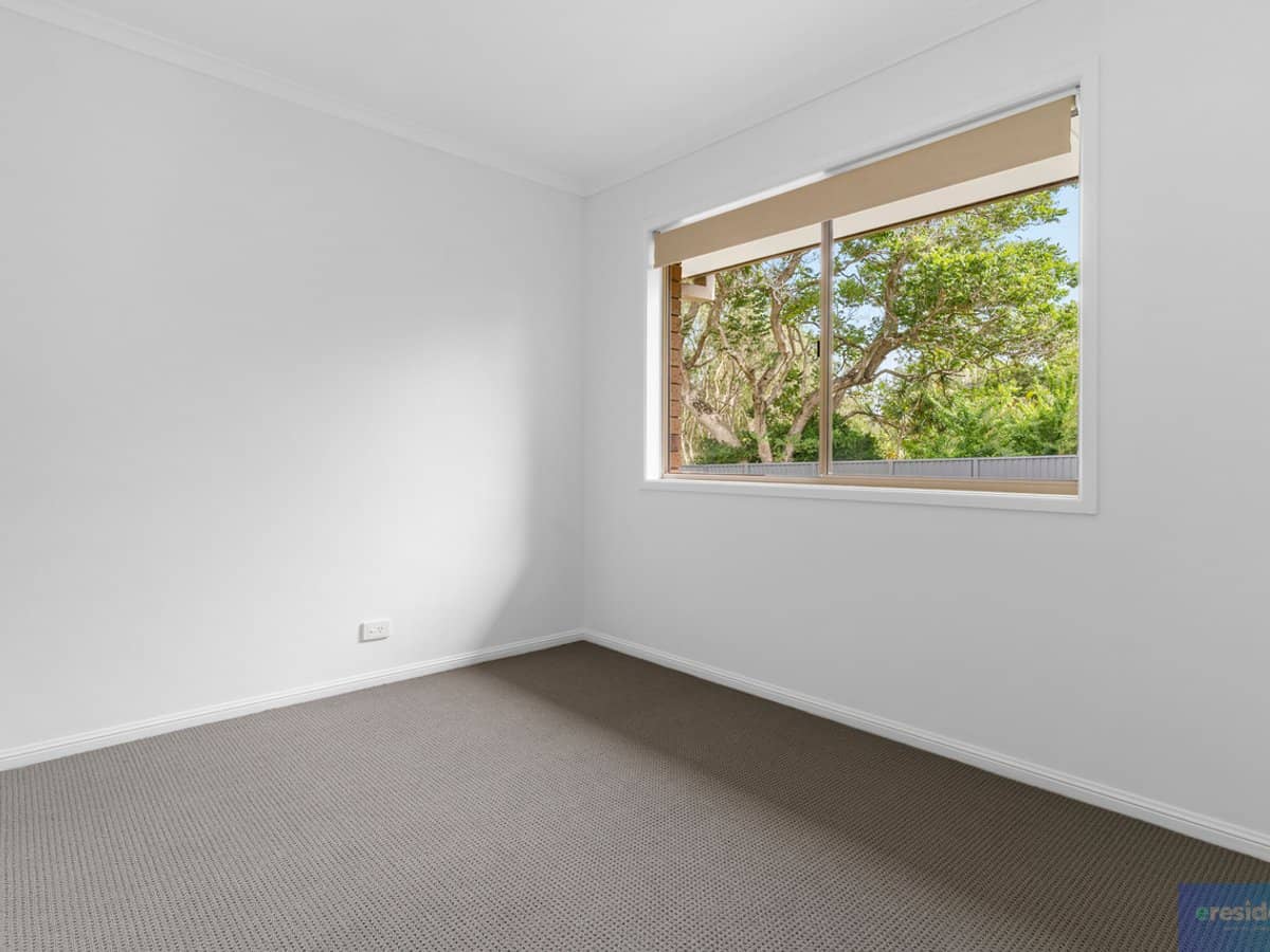 32 Leighton Drive, Edens Landing - Thumbnail 16