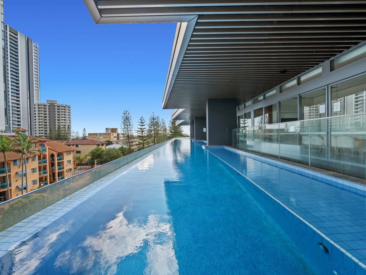 12 Philip Avenue, Broadbeach - Thumbnail 19