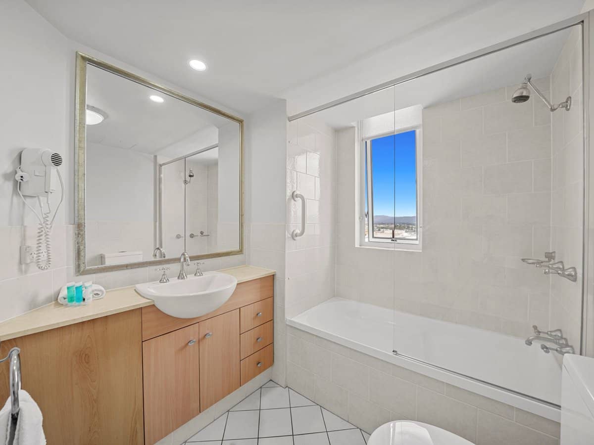 2633 Gold Coast Highway, Broadbeach - Thumbnail 20