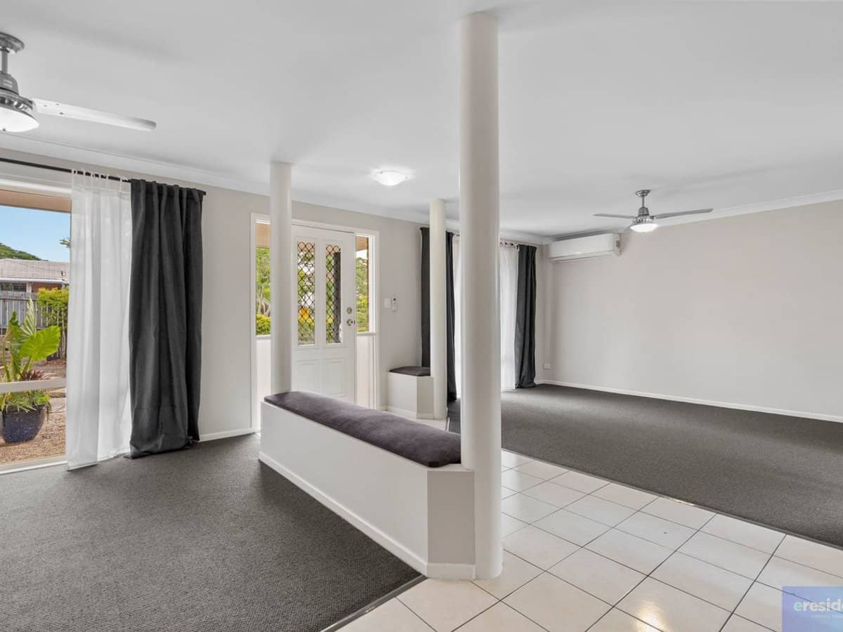 2 Leighton Drive, Edens Landing - Thumbnail 4