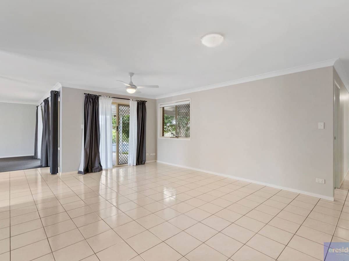 2 Leighton Drive, Edens Landing - Thumbnail 6