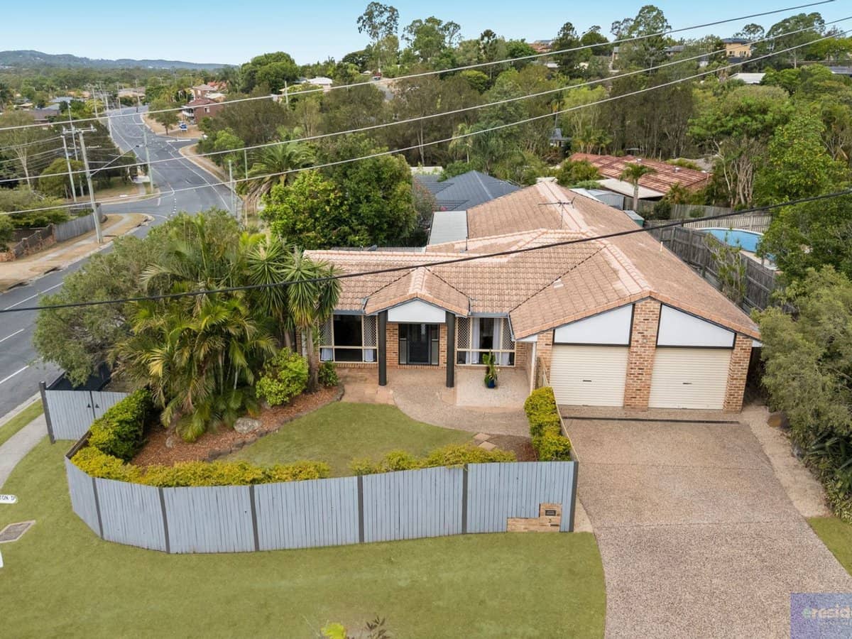 2 Leighton Drive, Edens Landing - Thumbnail 23