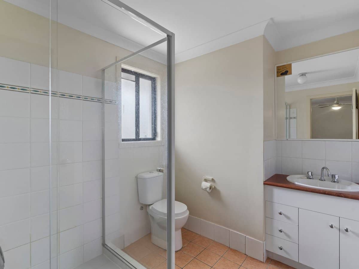 5 Brittney Court, ASHMORE - Thumbnail 10