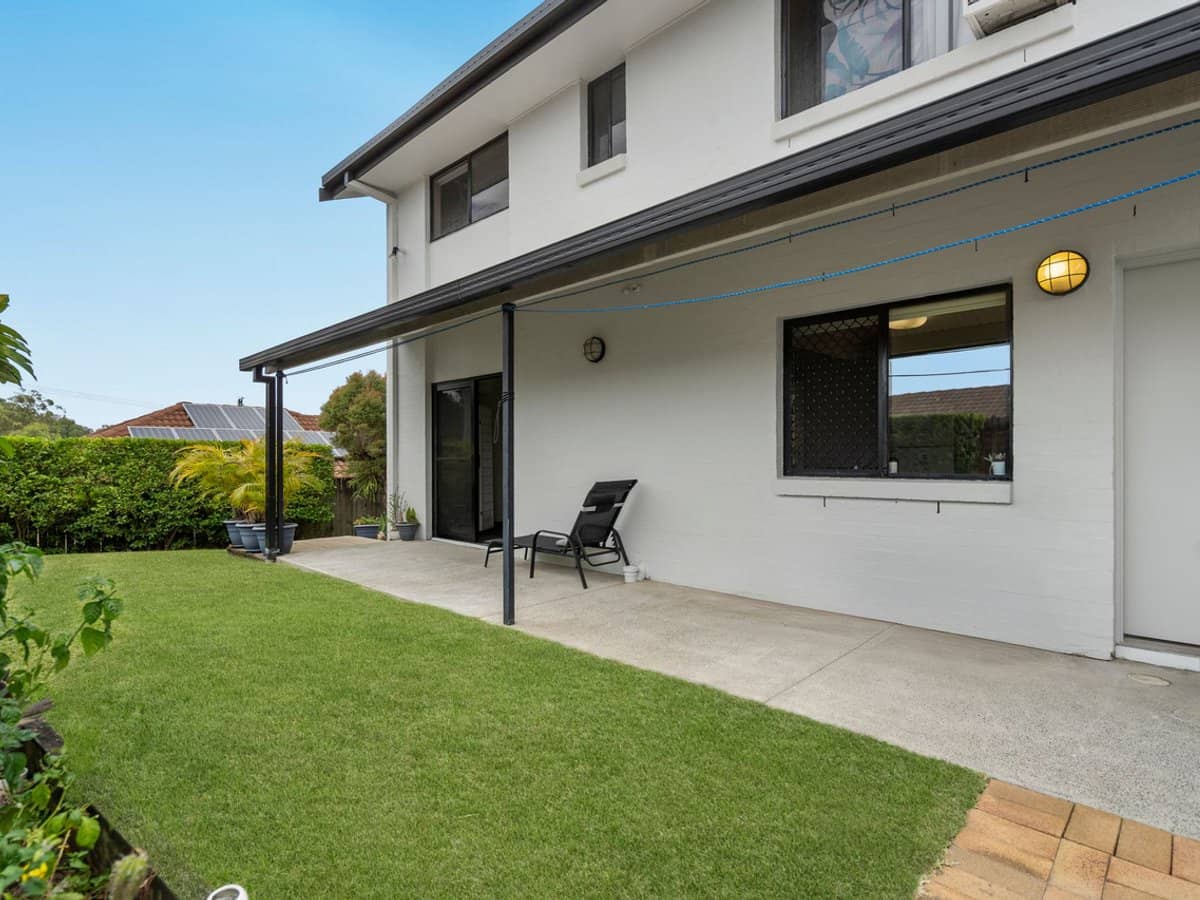 5 Brittney Court, ASHMORE - Thumbnail 16