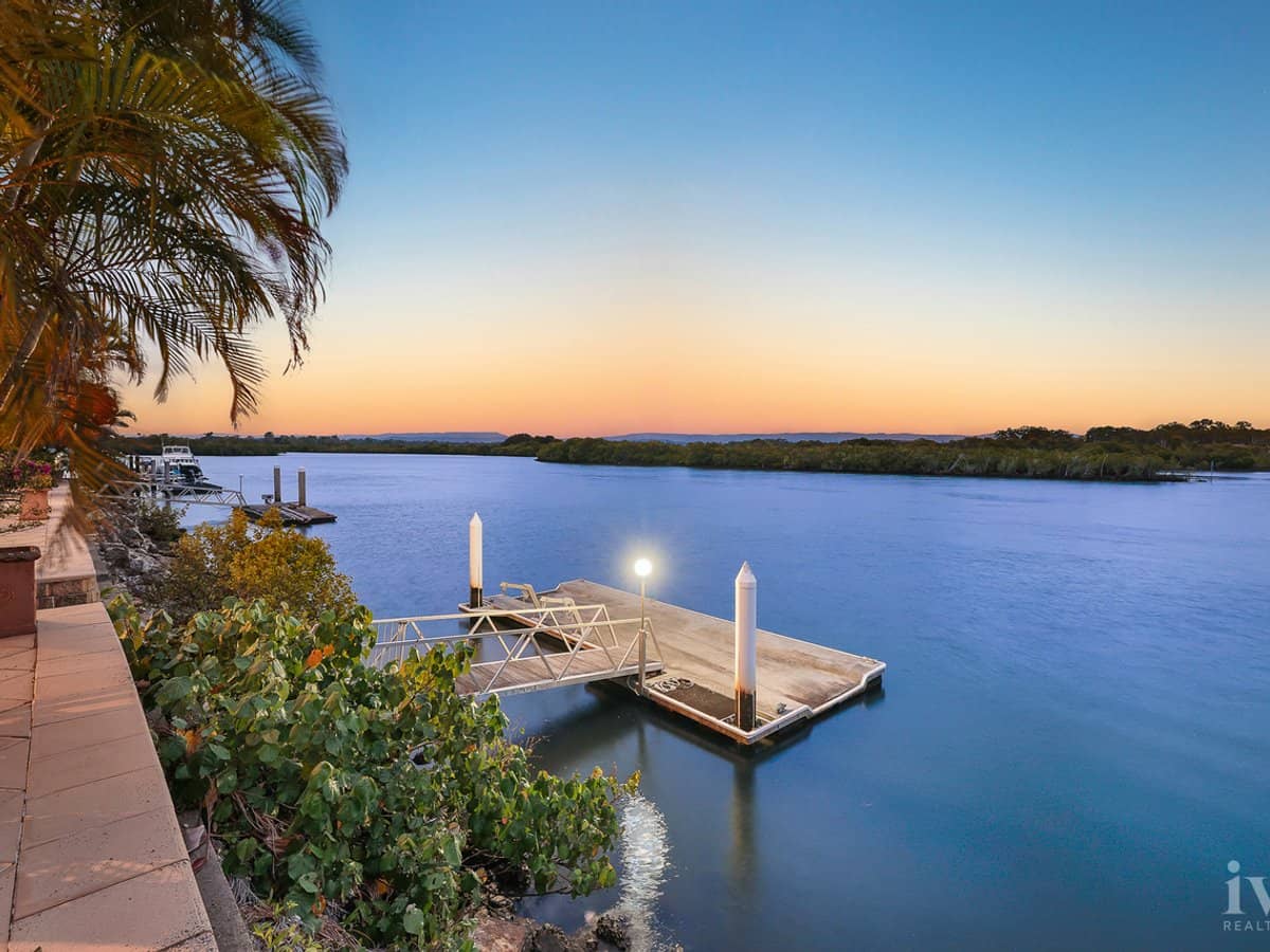 82-84 Tradewinds Avenue, Paradise Point - Thumbnail 13