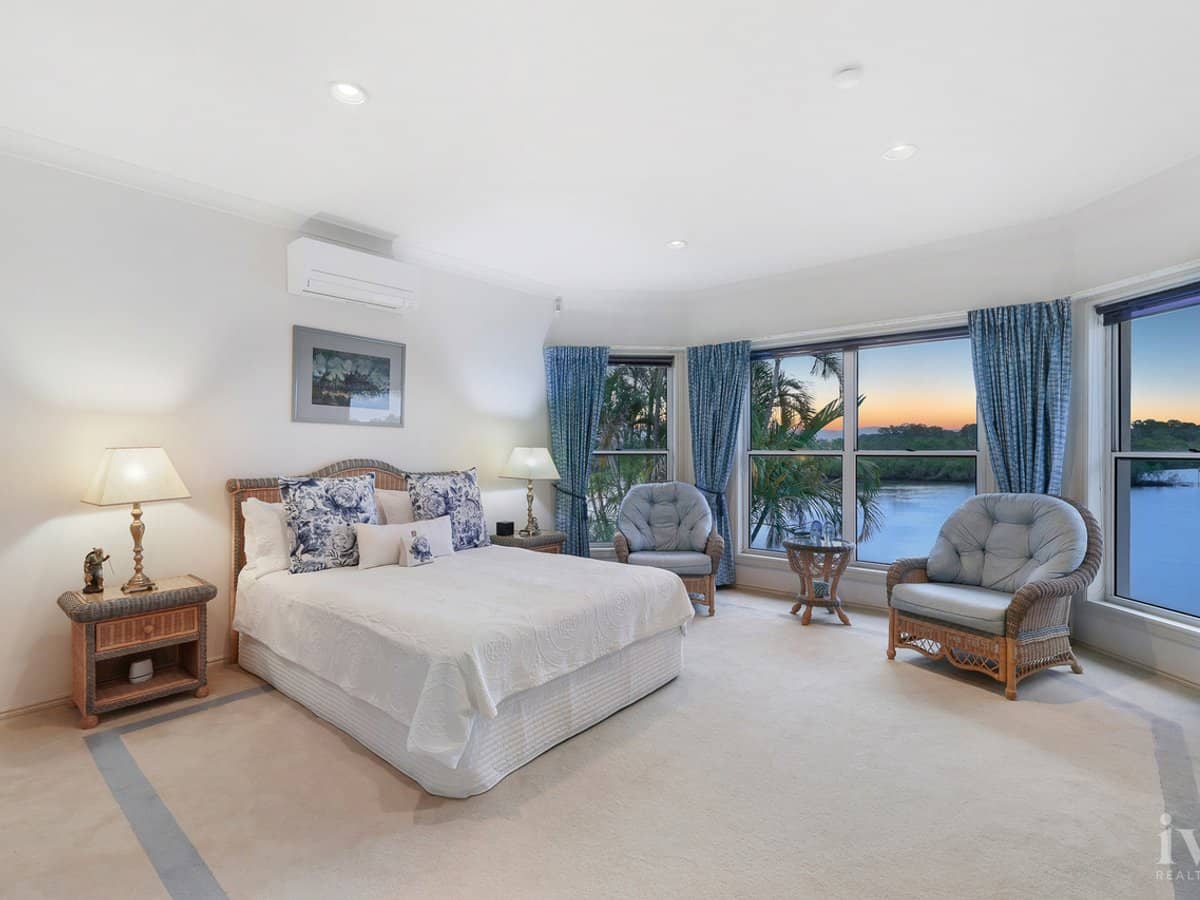 82-84 Tradewinds Avenue, Paradise Point - Thumbnail 16