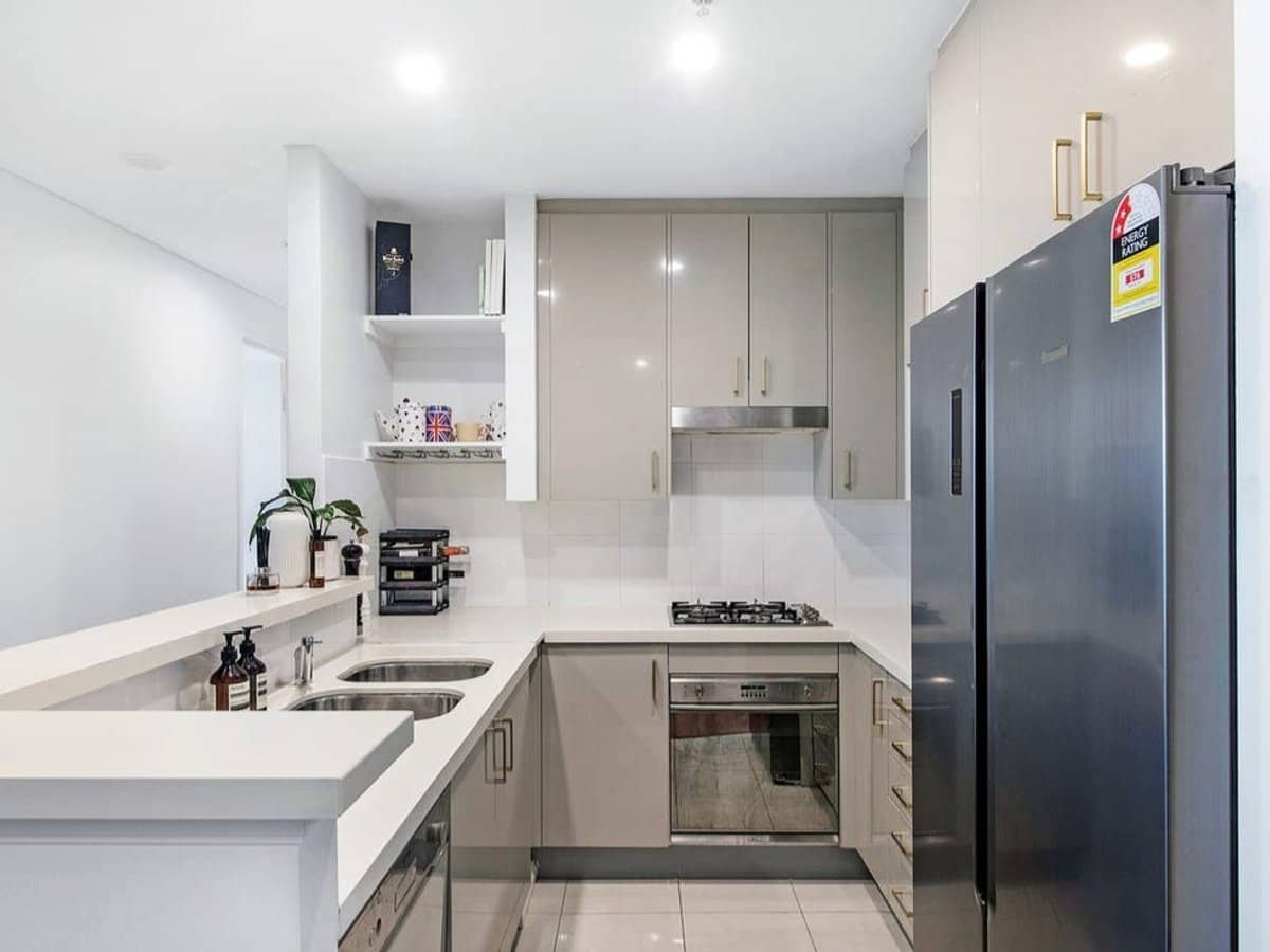 3 Como Crescent, SOUTHPORT - Thumbnail 3