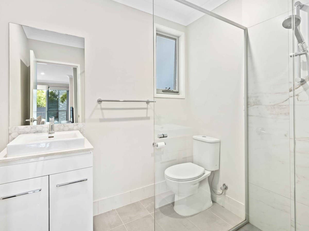 17 Great Southern Drive, ROBINA - Thumbnail 10