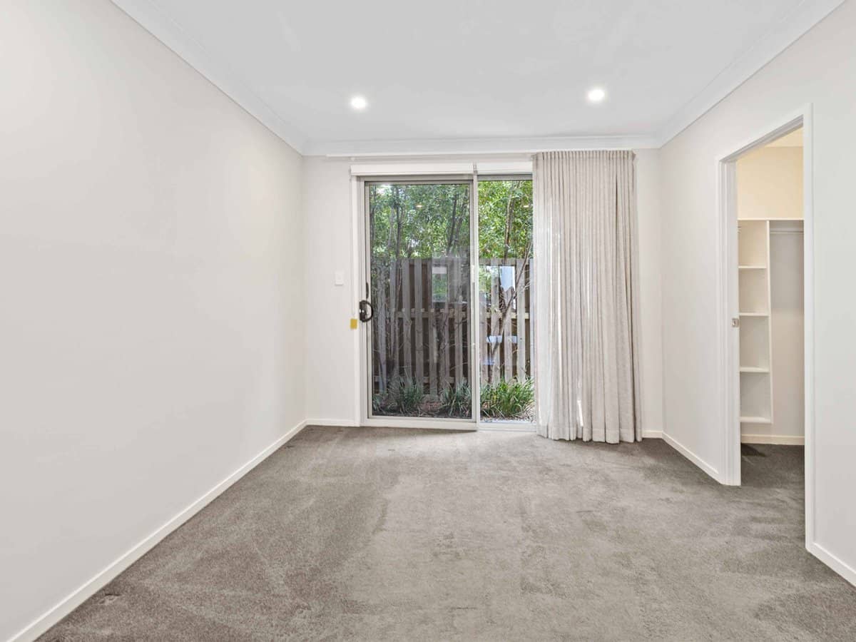 17 Great Southern Drive, ROBINA - Thumbnail 11